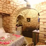 Trulli Dimore Storiche 알베르벨로