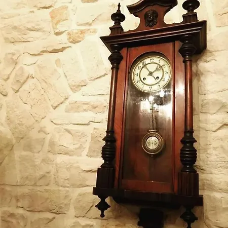 בית נופש Trulli Dimore Storiche