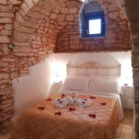 Trulli Dimore Storiche *