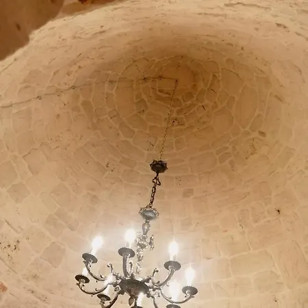 Trulli Dimore Storiche *