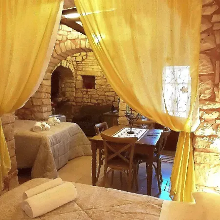 Trulli Dimore Storiche